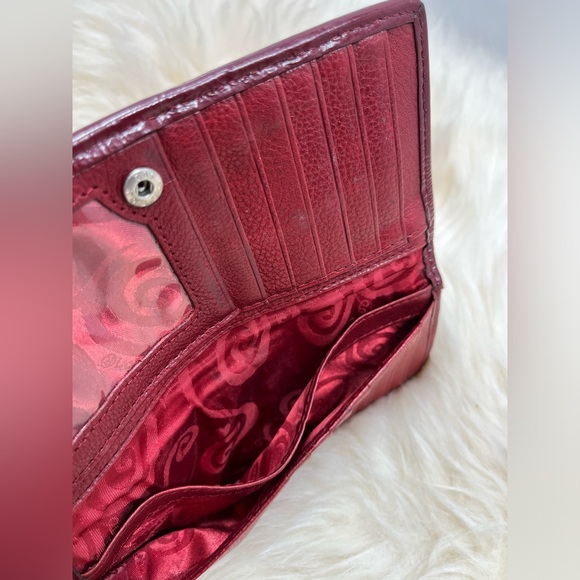 Brighton Long Wallet Red Studded Leather Patent Leather Center Trim Bifold - Picture 7 of 13